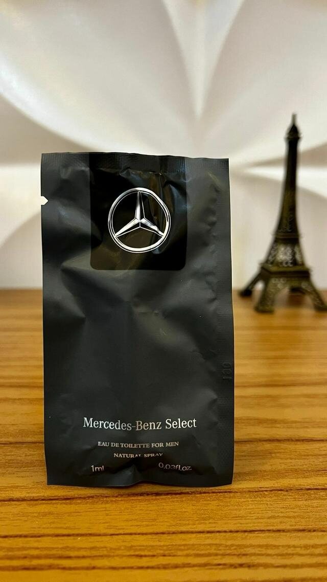 Amostra Mercedes-Benz Select EDT