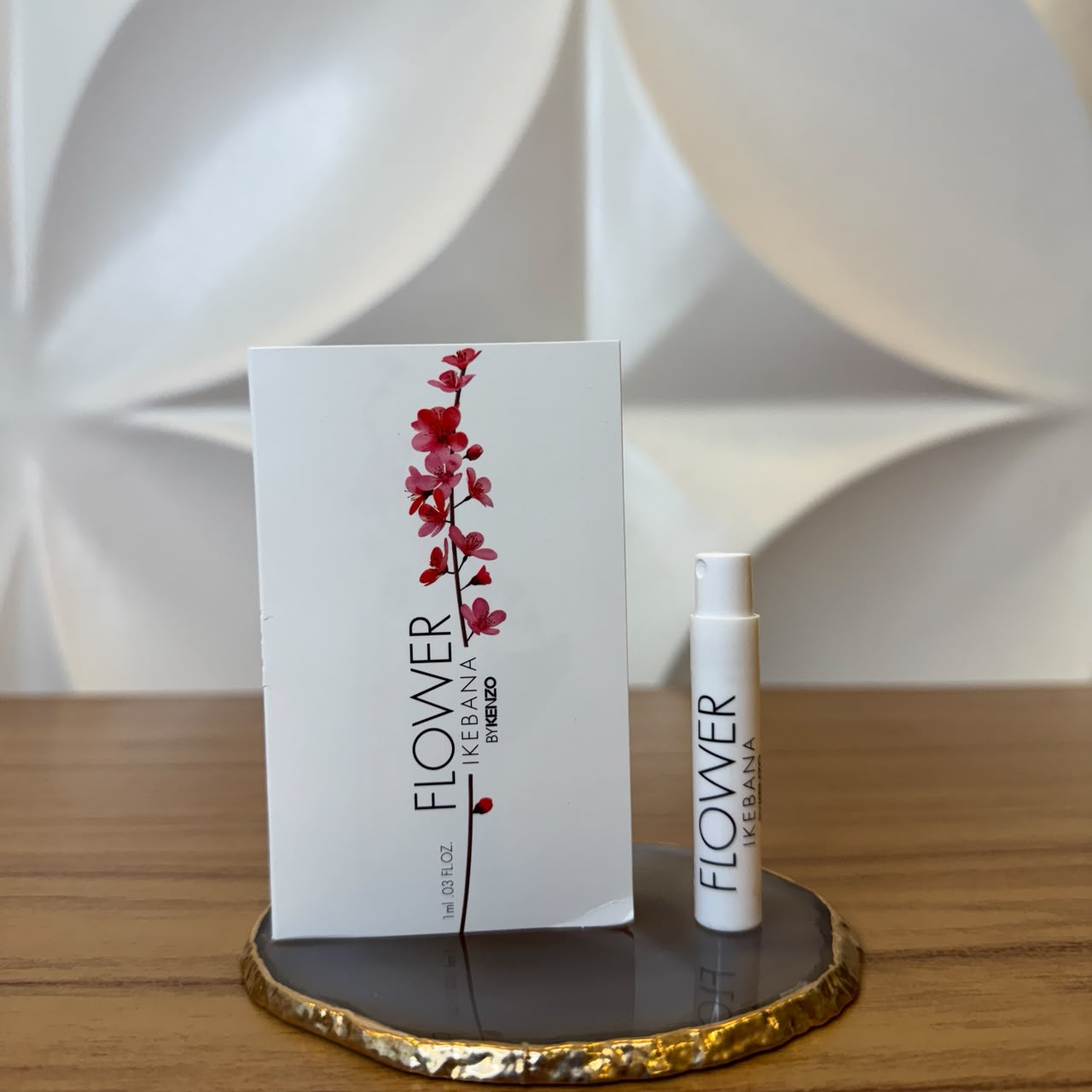 Amostra Flower by Kenzo Ikebana