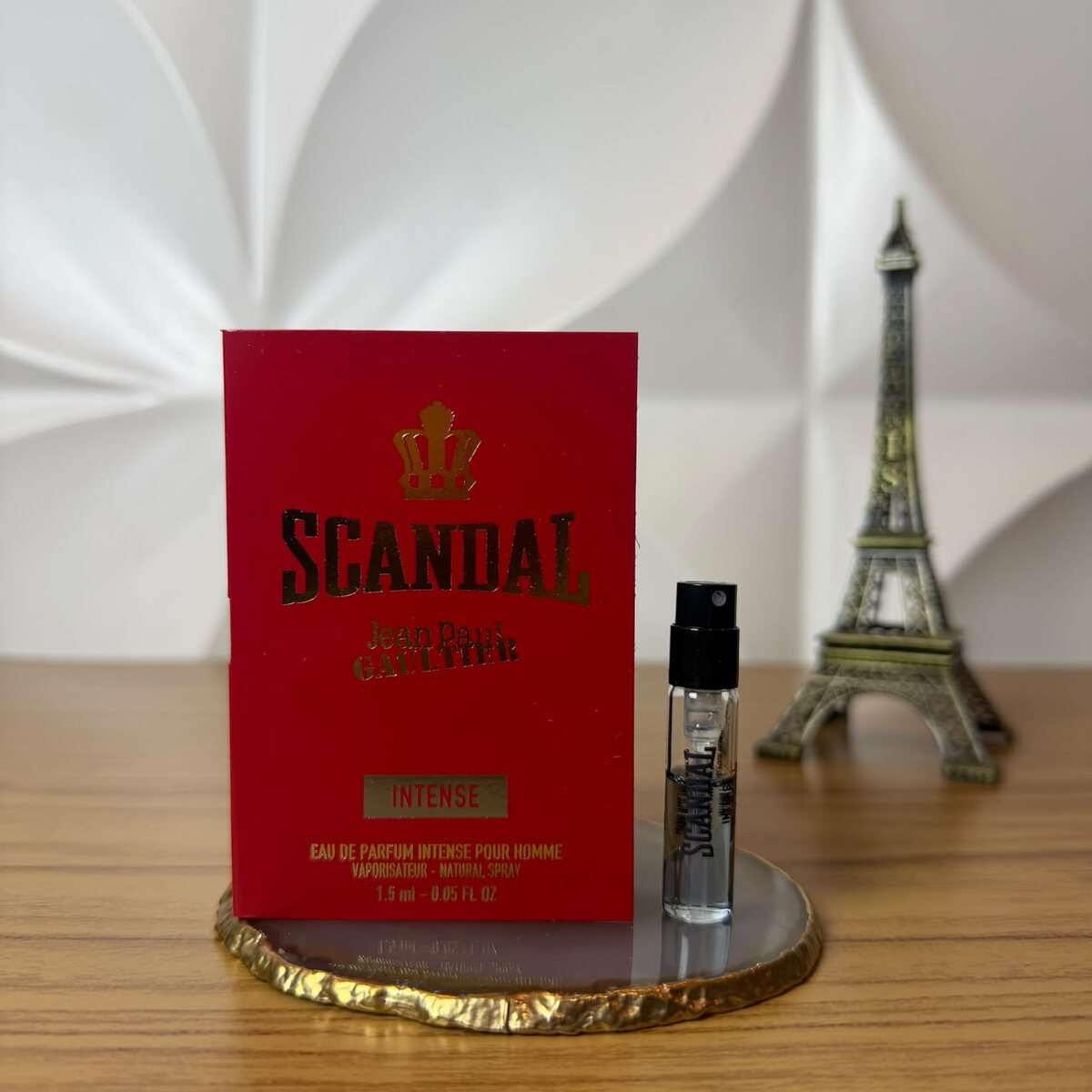 Amostra Scandal Pour Homme Intense