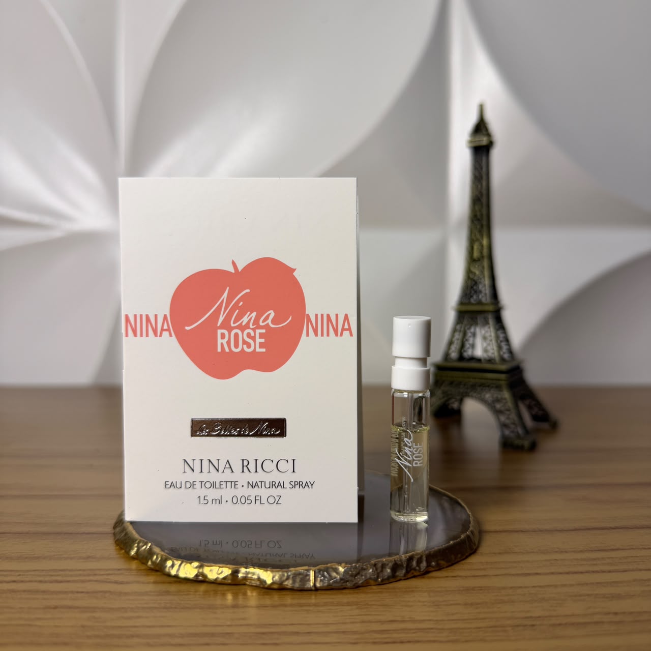 Amostra Nina Rose EDT